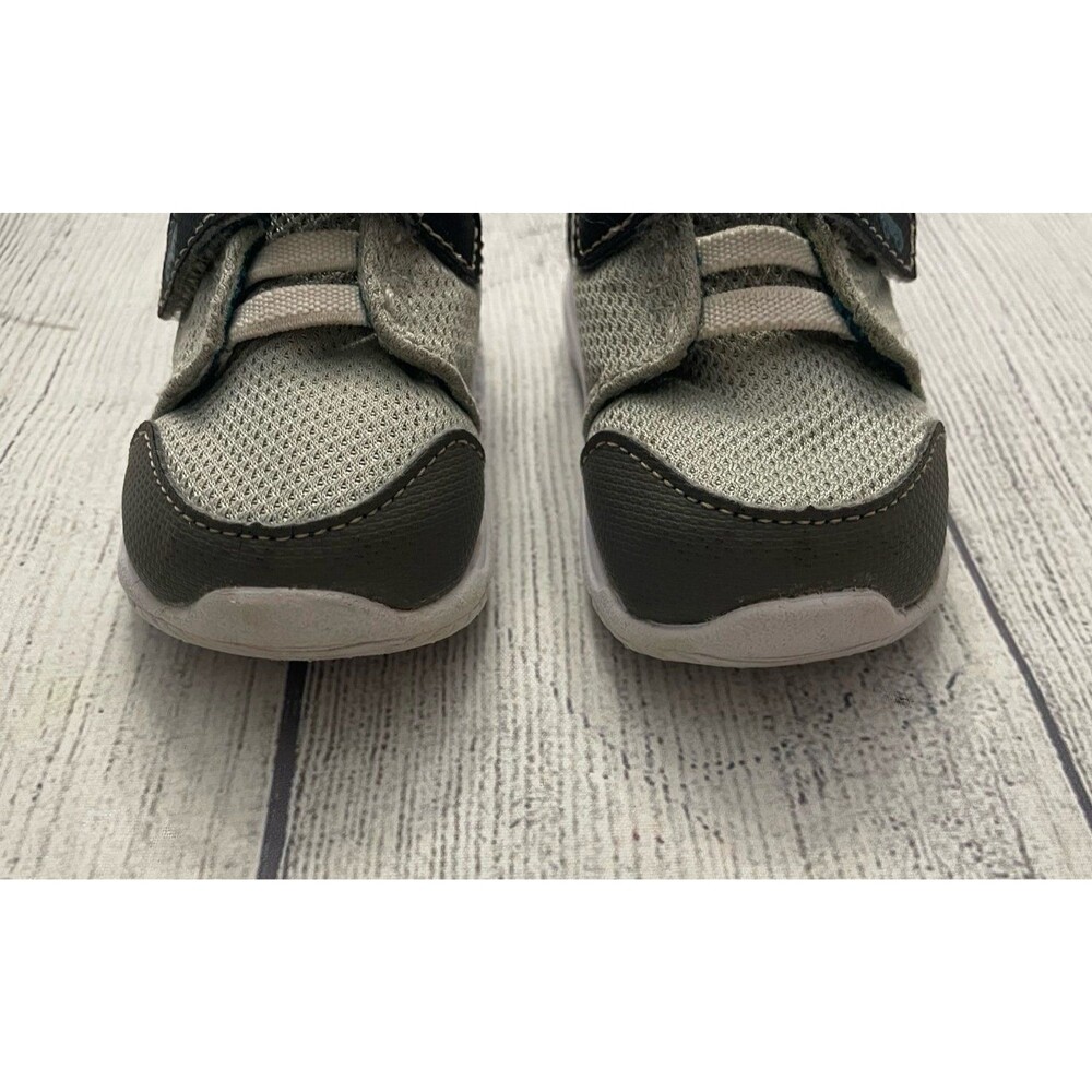 See Kai Run Baby Boy Toddler Shoes, Size 4 - Picture 2 of 4